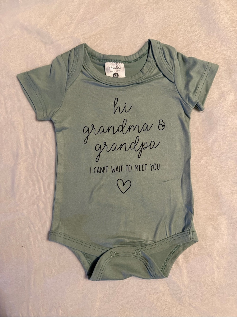 Hi Grandma & Grandpa Green Baby Onesie Size 0-3 Months